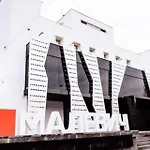 невелика з ремонтом за супер ціною! біля форуму إلفيف