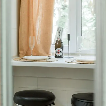 невелика з ремонтом за супер ціною! біля форуму Apartment Lviv