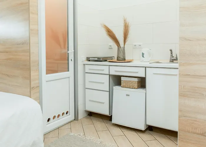 невелика з ремонтом за супер ціною! біля форуму Apartamento